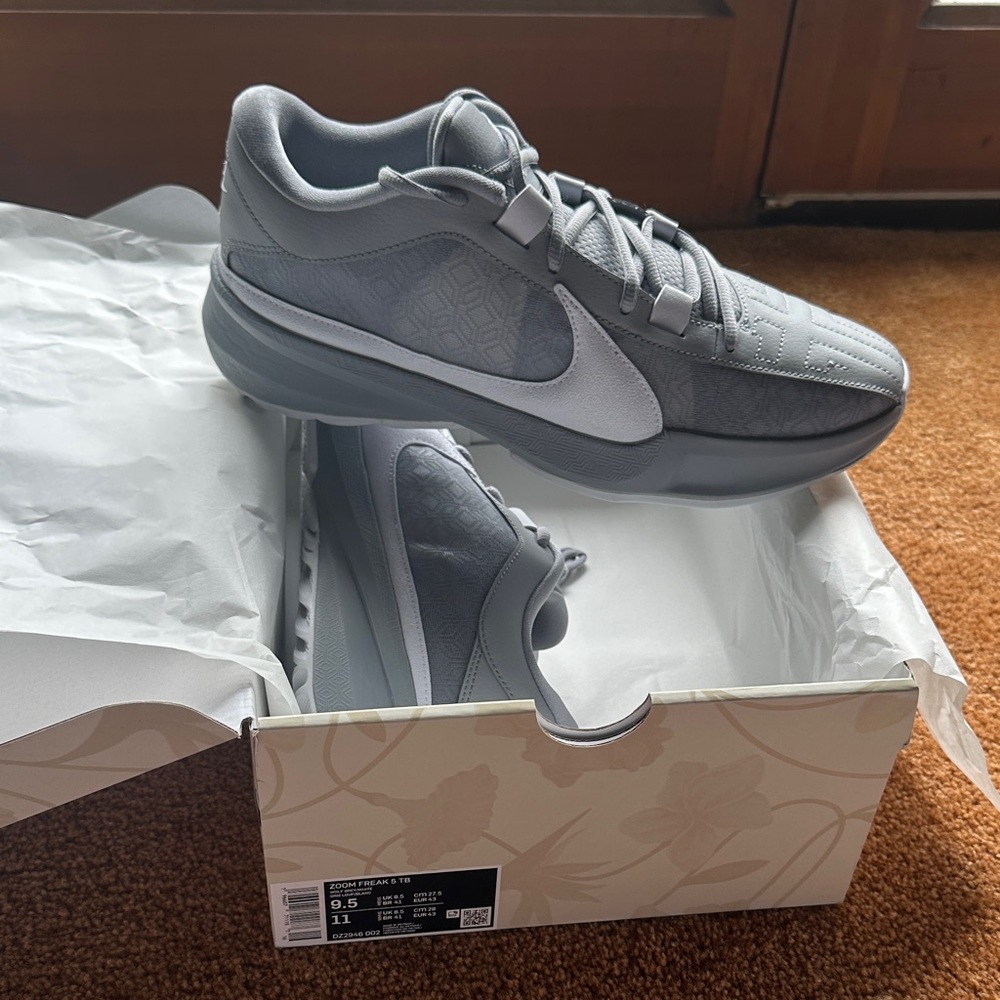 Nike Zoom Freak 5 Basketball shoes